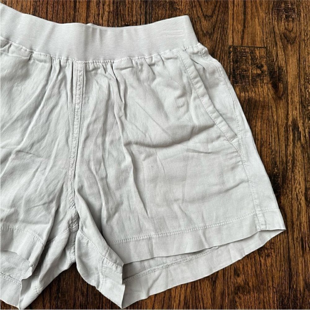 Faherty Short - Picture 6 of 8